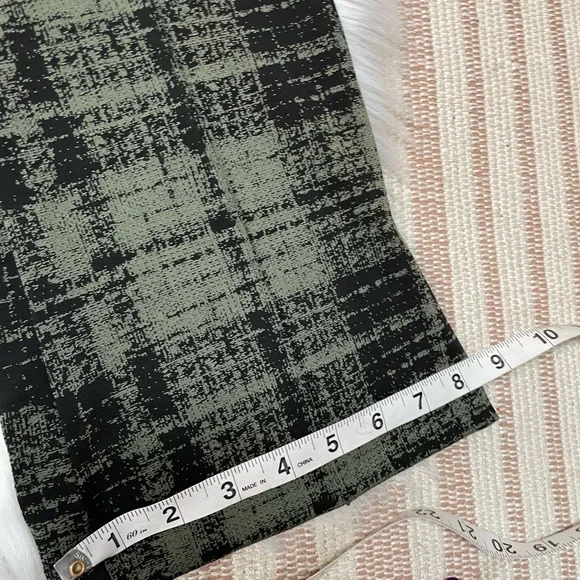 ❗️NWT❗️| ONA | Plaid sports bra and pants set. - Picture 16 of 16